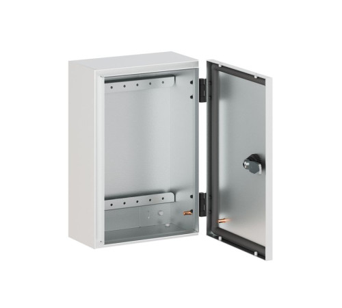 Корпус клеммный металлический SDE 300х200х120мм с дверцей DKC R5SDE3212C