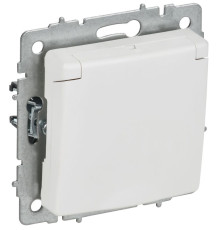 Розетка BRITE РСбш10-3-БрАБ 16А IP20 с заземл. защ. шторки с крышкой механизм арктич. бел. IEK BR-R16-16-K91