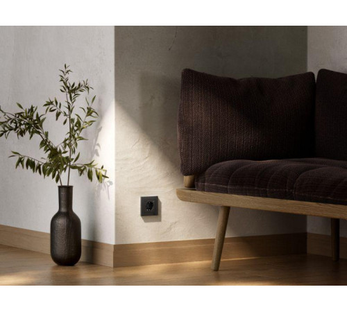 Розетка AtlasDesign Smart 16А L+N с заземл. защ. шторки Zigbee механизм карбон SE ATN001045Z