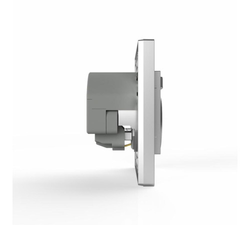 Розетка 1-м СП Pixel с заземл. с 2-мя заряд. устр. USB тип A+A механизм алюм. TOKOV ELECTRIC TKE-PX-R1U2A-C03
