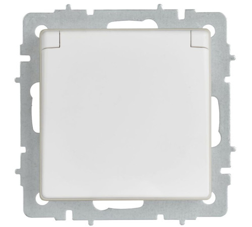 Розетка BRITE РСбш10-3-44-БрАБ 16А IP44 с заземл. защ. шторки с крышкой механизм арктич. бел. IEK BR-R16-16-44-K91