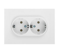 Розетка Intro Accent 6-205-01 2X2P+E Schuko 16А-250В IP20 СУ AL/CU бел. Intro Б0063485