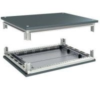 Комплект крыша и основание для шкафов CQE 1000х500мм DKC R5RKTB105