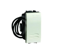 Переключатель 1-кл. 1мод. Brava 16А IP20 с подсветкой бел. DKC 76011BL