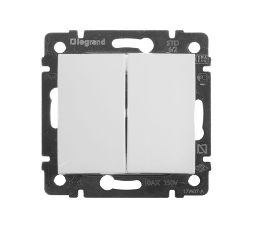 Переключатель проходной 2-кл. СП Valena 10А IP31 250В механизм бел. IEK 774408